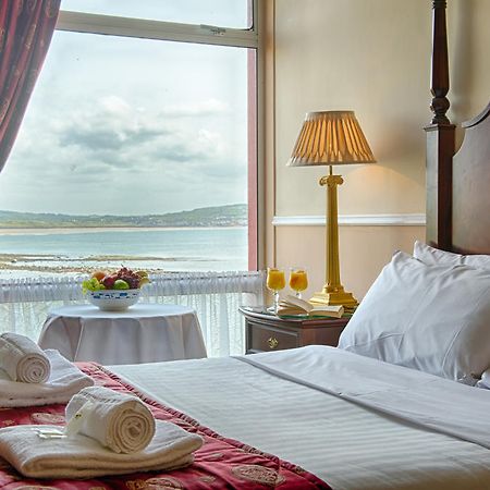 Logues Liscannor Hotel Buitenkant foto
