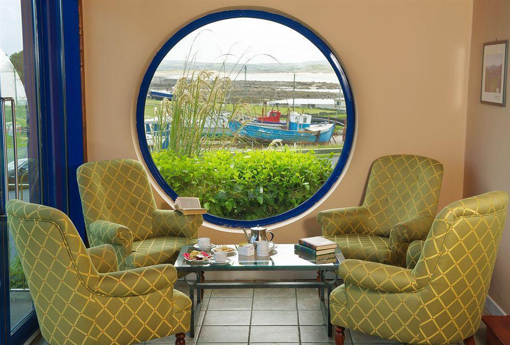 Logues Liscannor Hotel Buitenkant foto