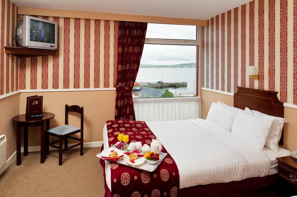 Logues Liscannor Hotel Kamer foto